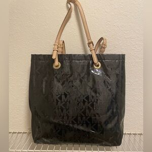 Michael Kors Patent Leather Jet Set Tote